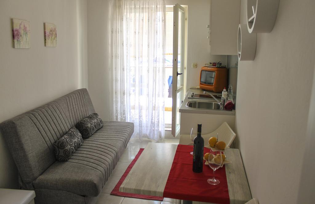 ביוגראד נה מורו Roko Apartments מראה חיצוני תמונה