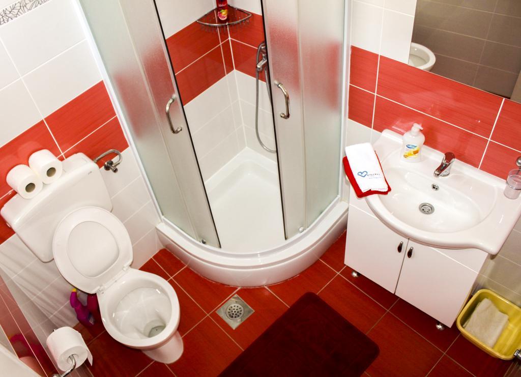 ביוגראד נה מורו Roko Apartments מראה חיצוני תמונה